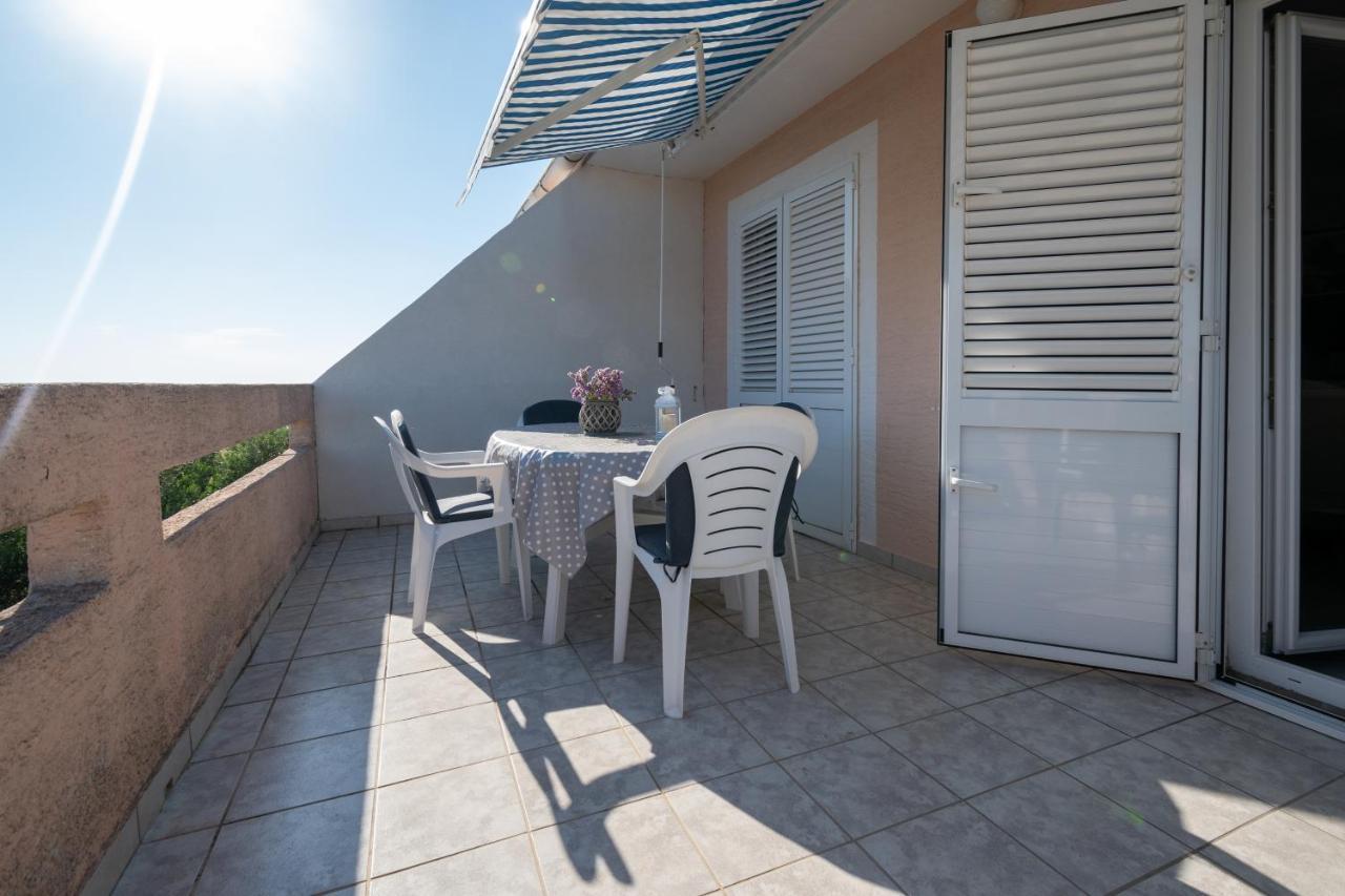 Apartments With A Parking Space Povljana, Pag - 6298 Exterior foto